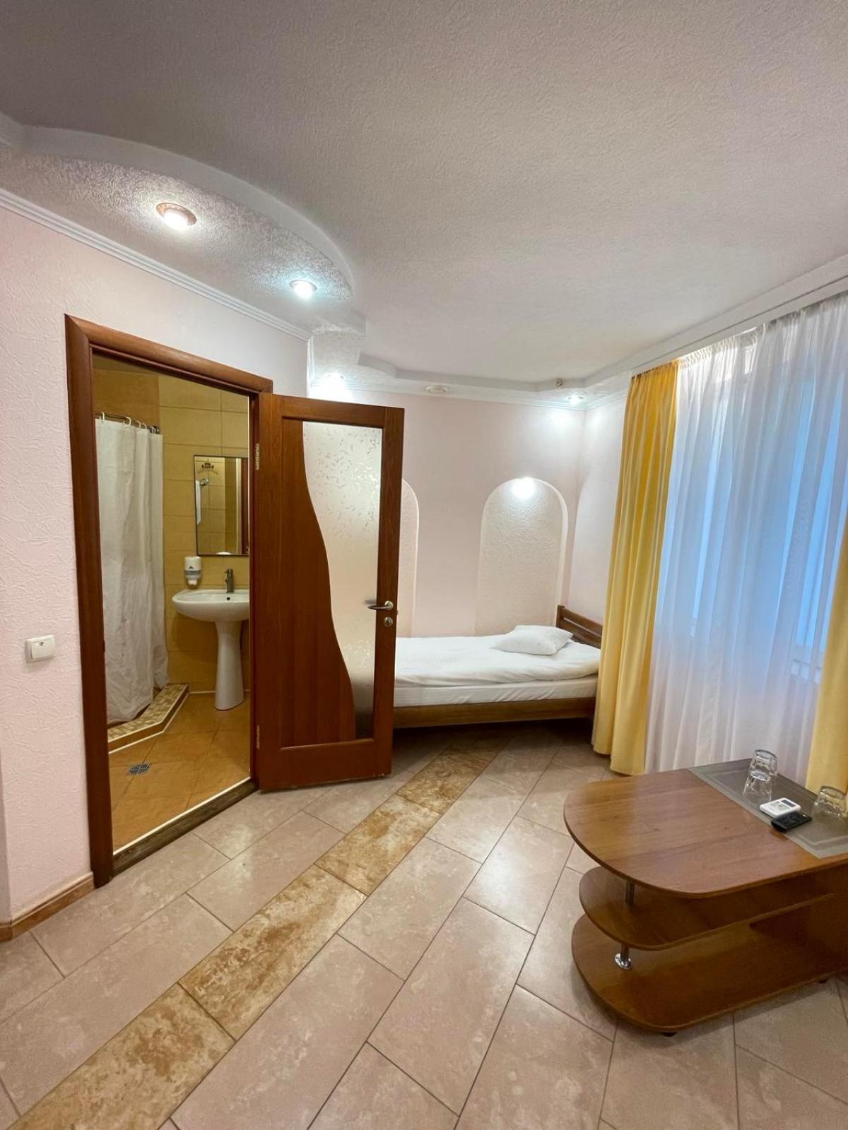Fortetsya Khmelʼnytsʼkyy Habitación foto